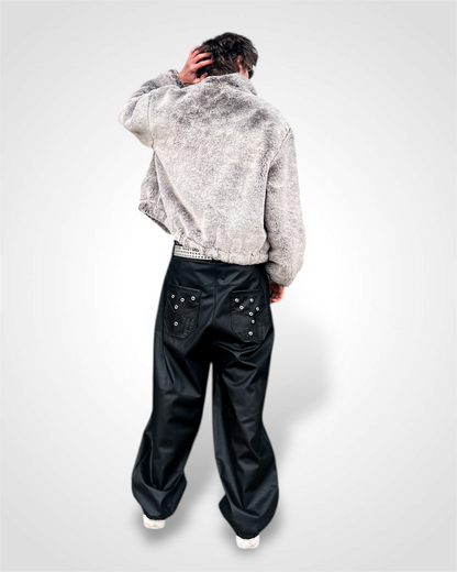 VOID LEATHER BAGGIES