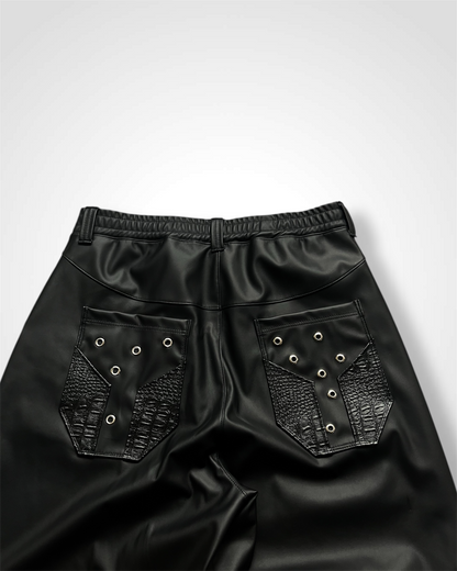 VOID LEATHER BAGGIES